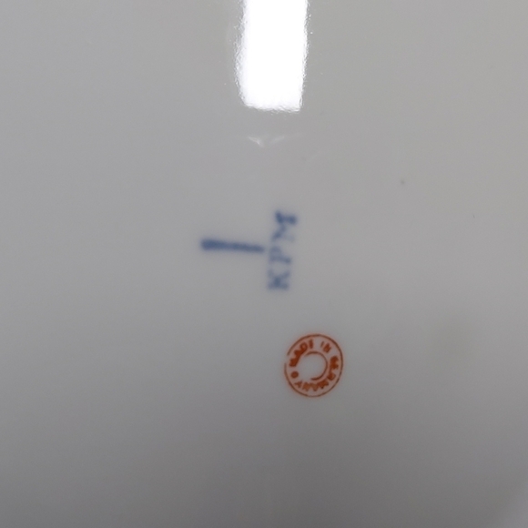 Porcelain plate - Picture 3 of 4